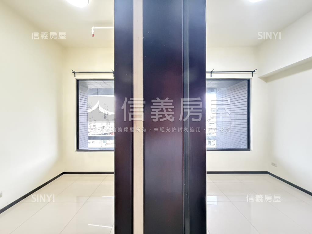 翔之譽兩房房屋室內格局與周邊環境