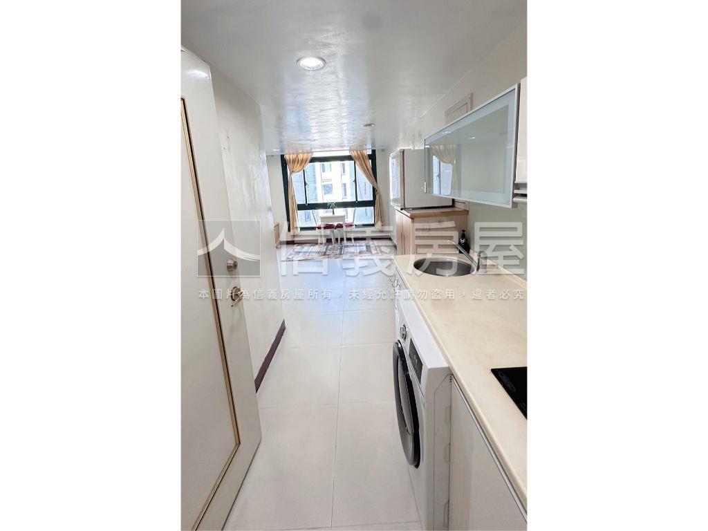 水岸４米６稀有美屋房屋室內格局與周邊環境