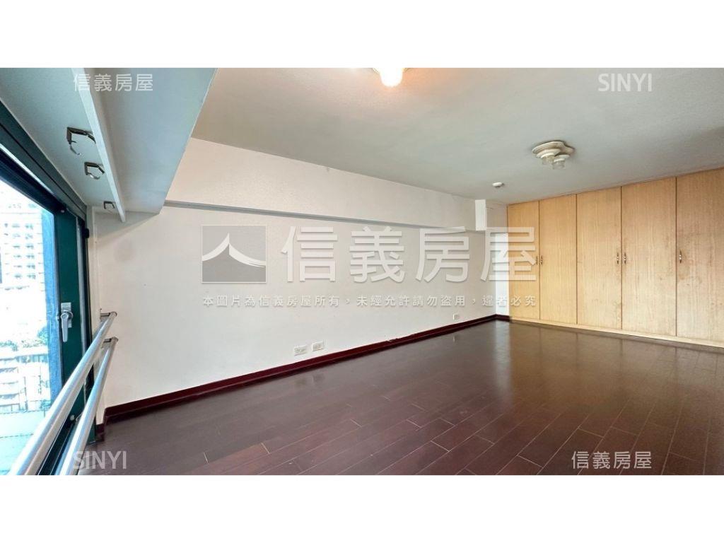 水岸４米６稀有美屋房屋室內格局與周邊環境