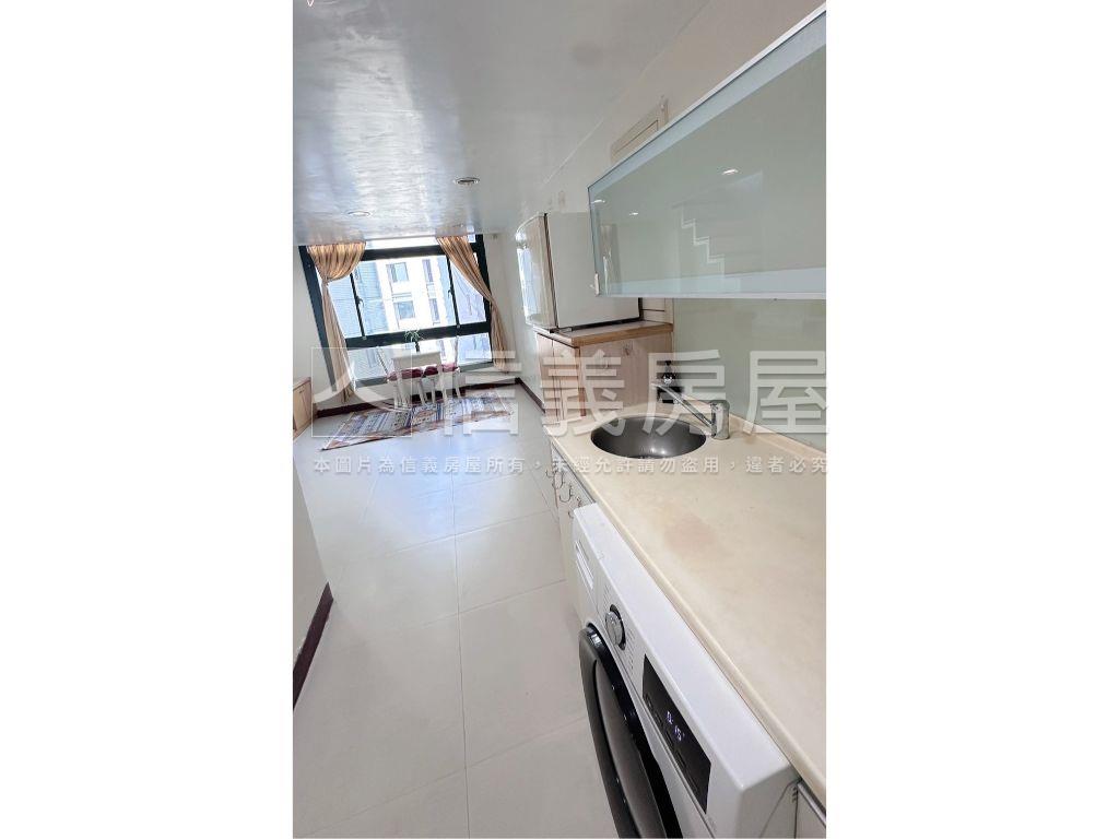 水岸４米６稀有美屋房屋室內格局與周邊環境