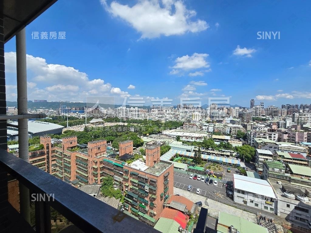 靚＞運動時代景觀二房車位房屋室內格局與周邊環境
