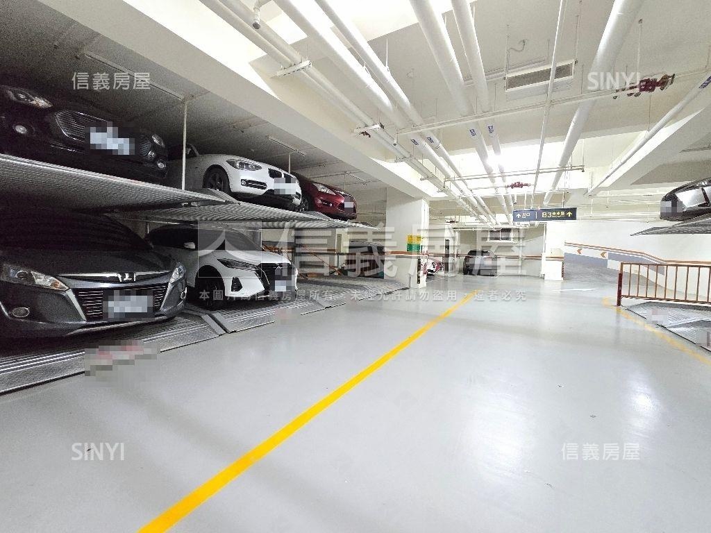 靚＞運動時代景觀二房車位房屋室內格局與周邊環境