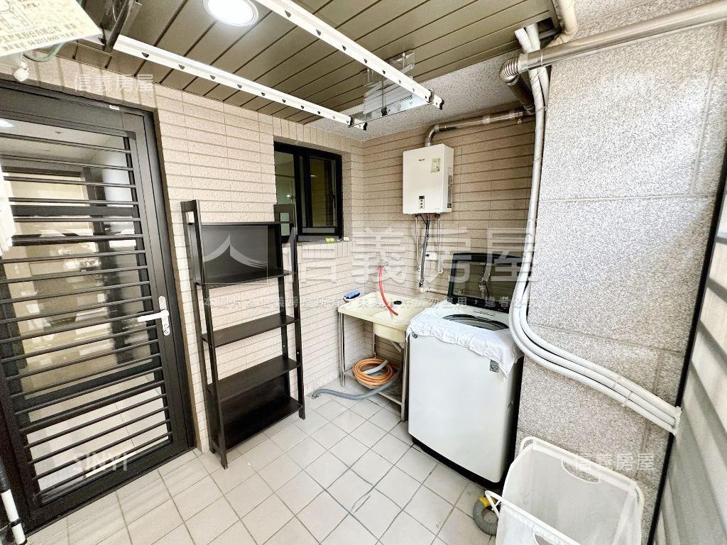赫里翁臻愛稀有露臺戶房屋室內格局與周邊環境