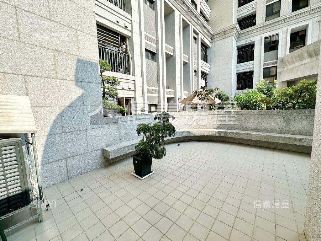 赫里翁臻愛稀有露臺戶房屋室內格局與周邊環境