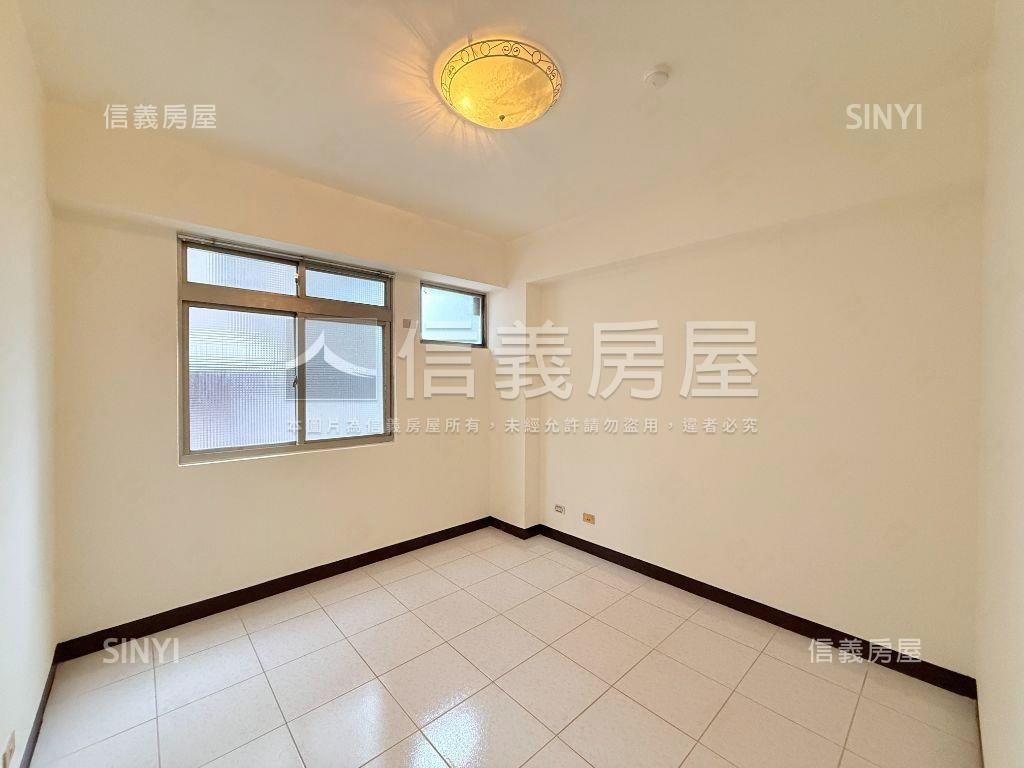 翡翠宮庭Ａ房屋室內格局與周邊環境