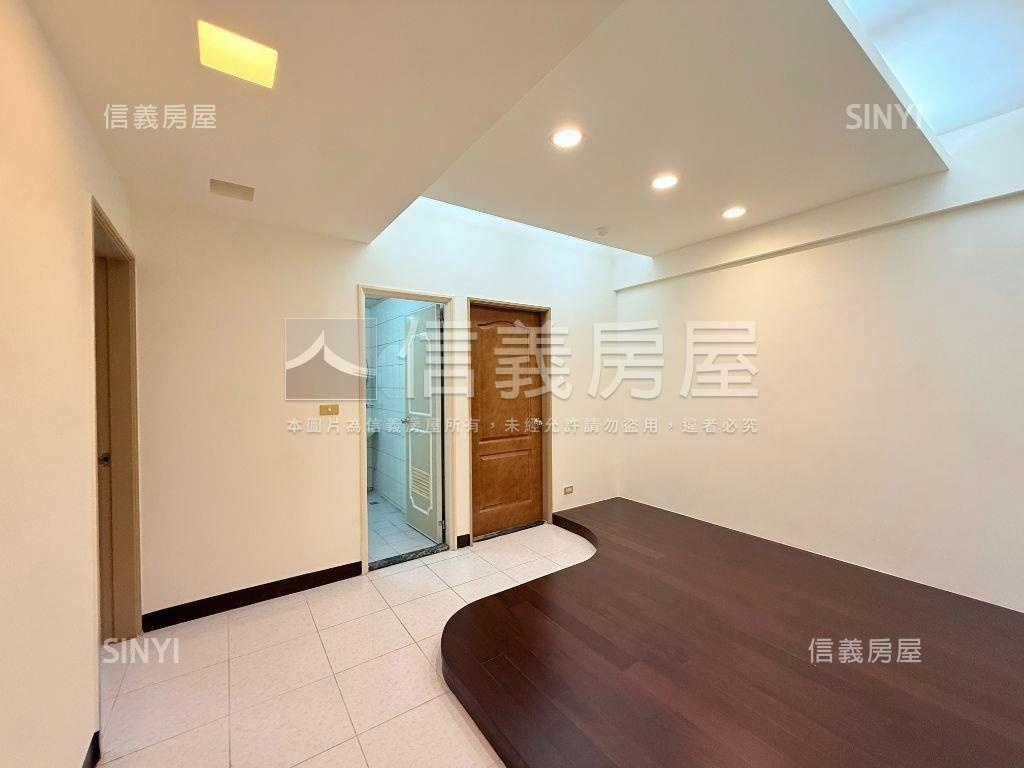 翡翠宮庭Ａ房屋室內格局與周邊環境