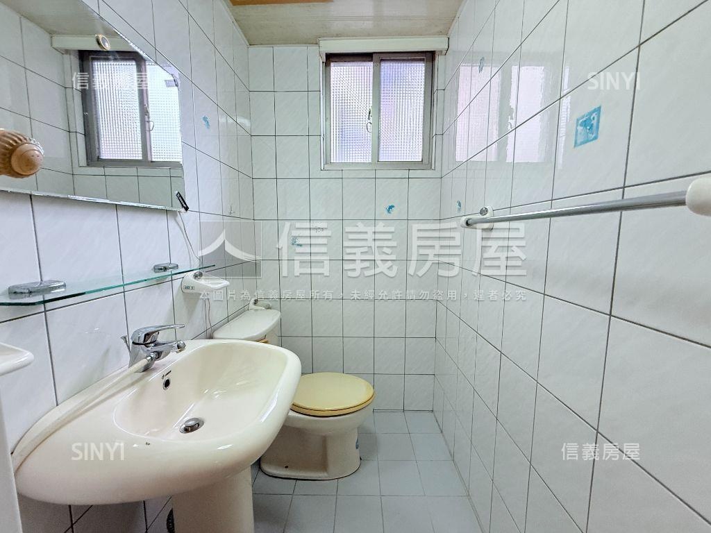 翡翠宮庭Ａ房屋室內格局與周邊環境