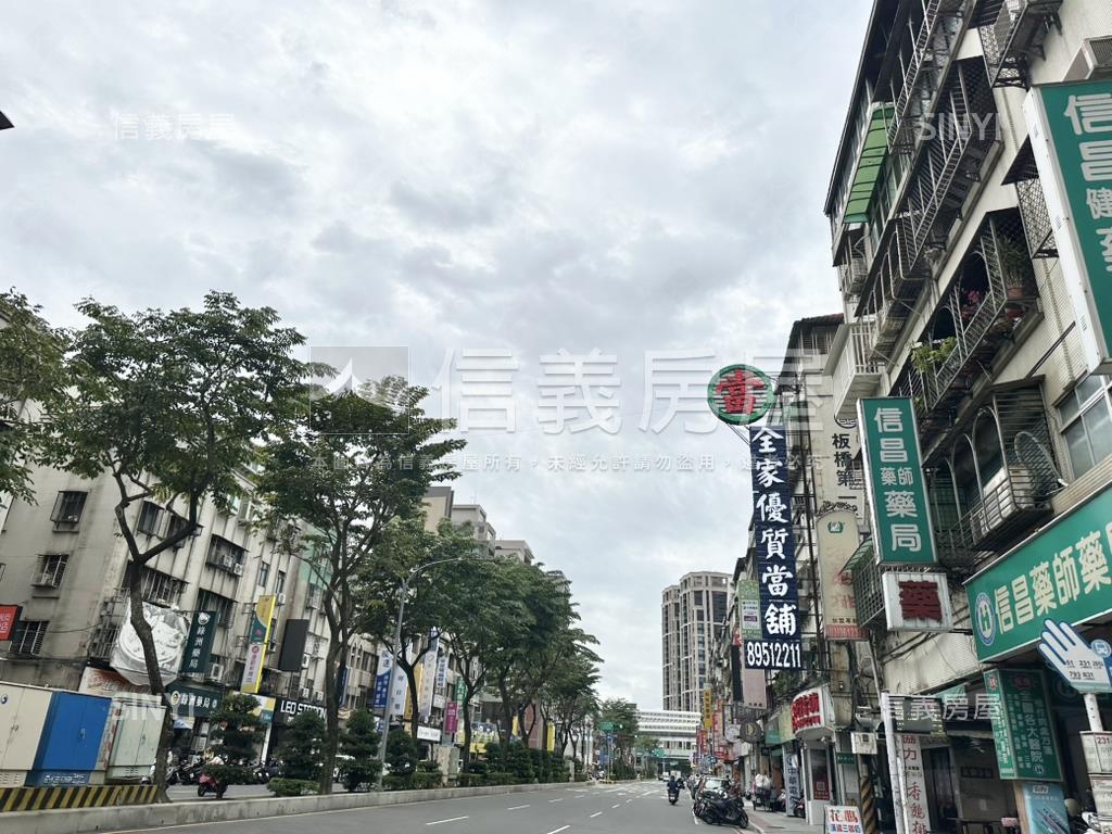 埔墘大空間三角窗店面房屋室內格局與周邊環境