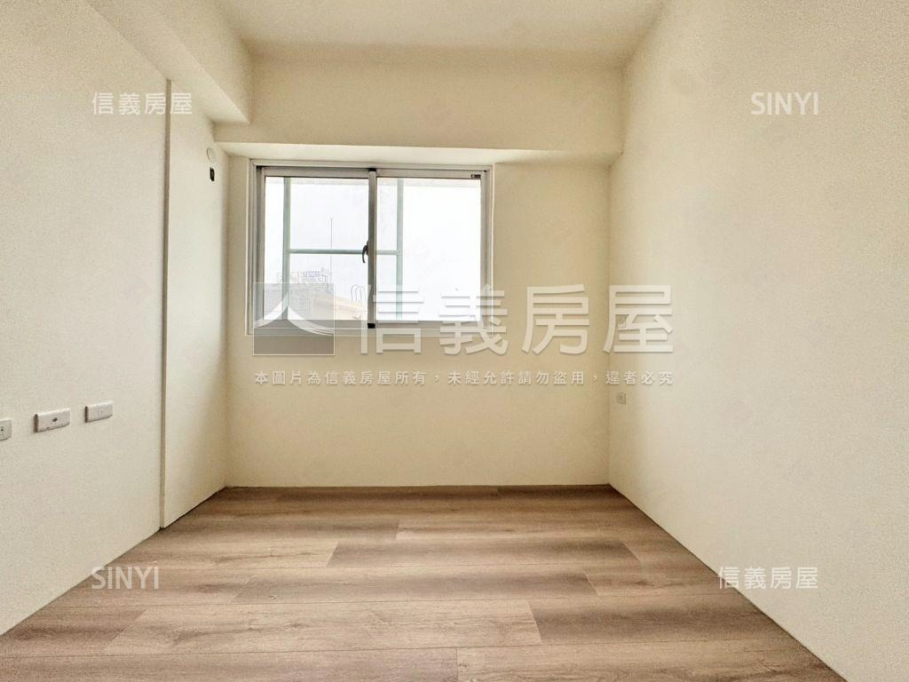 南科富境全新三房車位２樓房屋室內格局與周邊環境