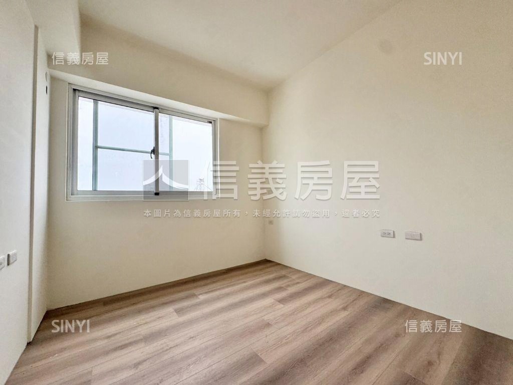 南科富境全新三房車位２樓房屋室內格局與周邊環境