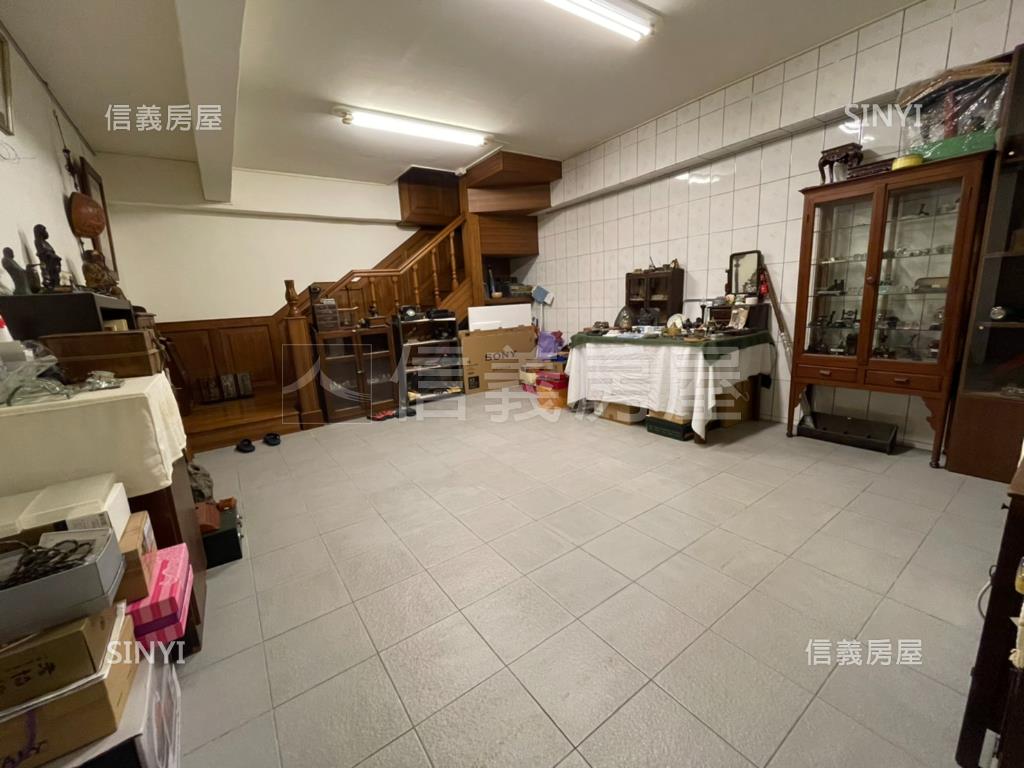 【重慶南】正馬路金店面房屋室內格局與周邊環境