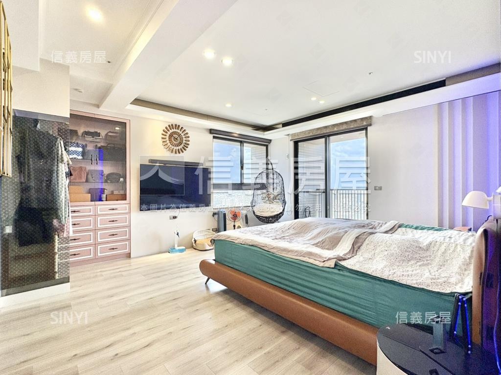 百慶府前院星鑽夜景雙平車房屋室內格局與周邊環境