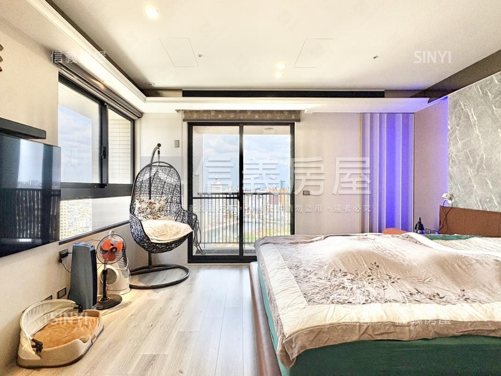 百慶府前院星鑽夜景雙平車房屋室內格局與周邊環境