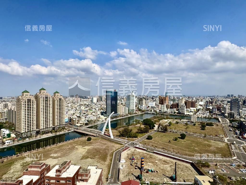 百慶府前院星鑽夜景雙平車房屋室內格局與周邊環境