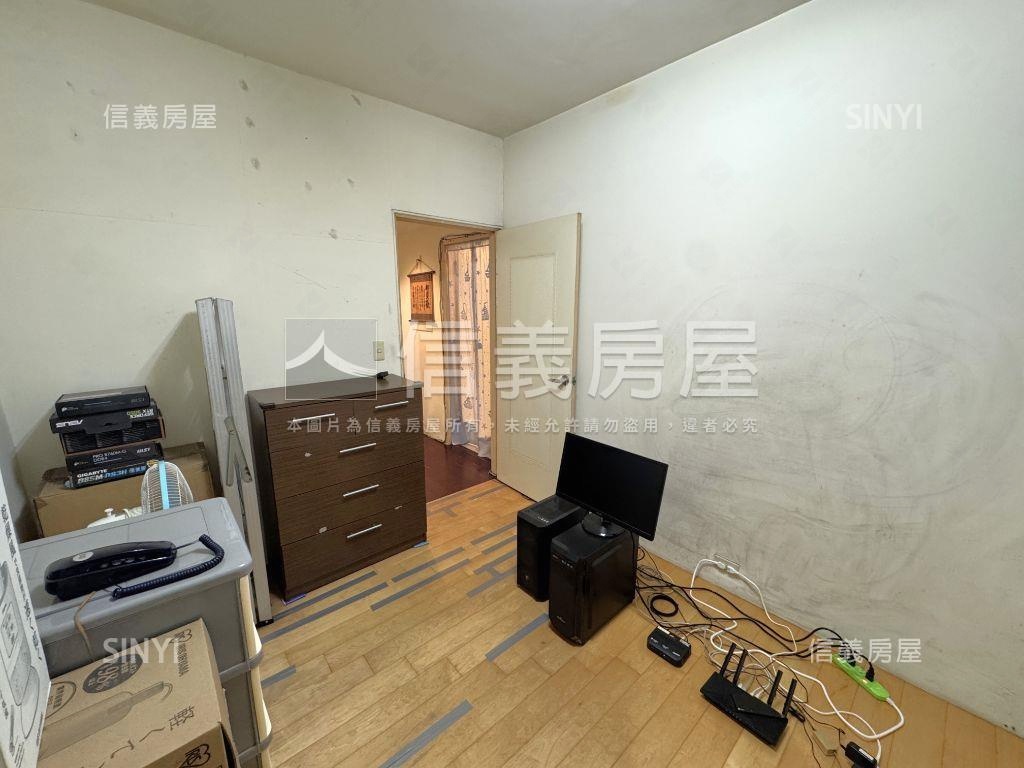 福華飯店旁五福學區三房房屋室內格局與周邊環境