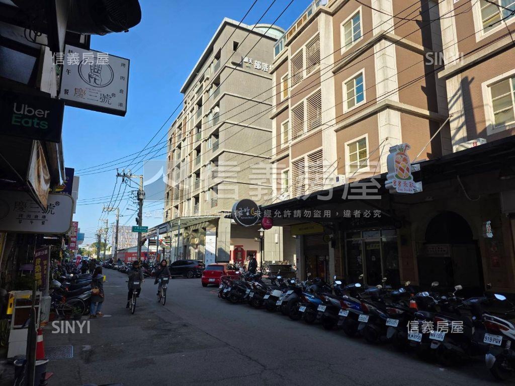 逢甲金財神店套房屋室內格局與周邊環境