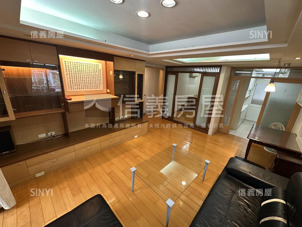 不看可惜的一層一戶的公寓房屋室內格局與周邊環境