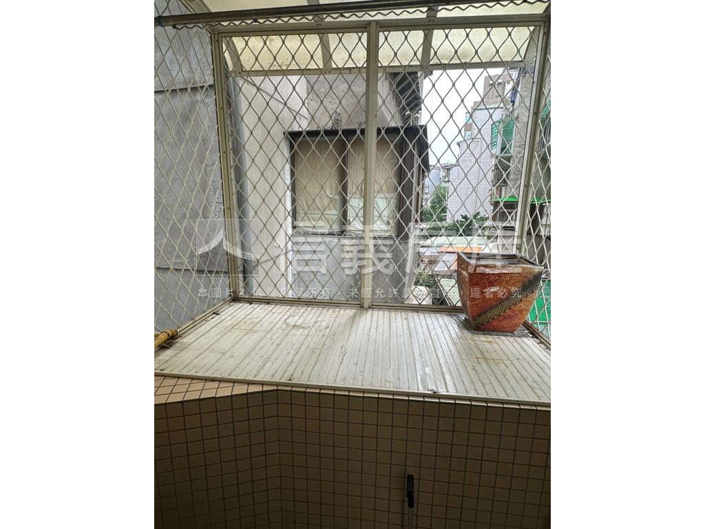 不看可惜的一層一戶的公寓房屋室內格局與周邊環境