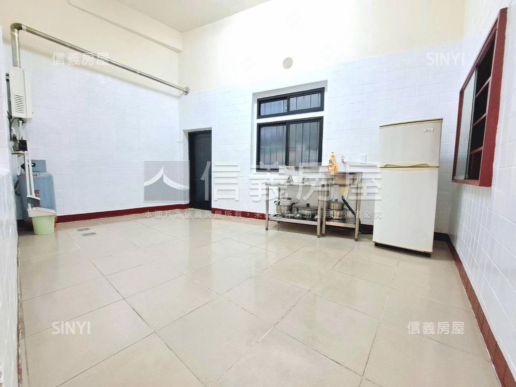 東區東光園路透天房屋室內格局與周邊環境