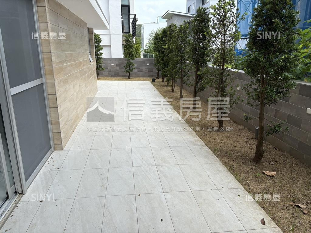 近台積電Ｆ２０愛迪生別墅房屋室內格局與周邊環境