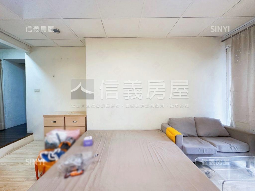 華誼信義旁收租大樓Ｂ房屋室內格局與周邊環境