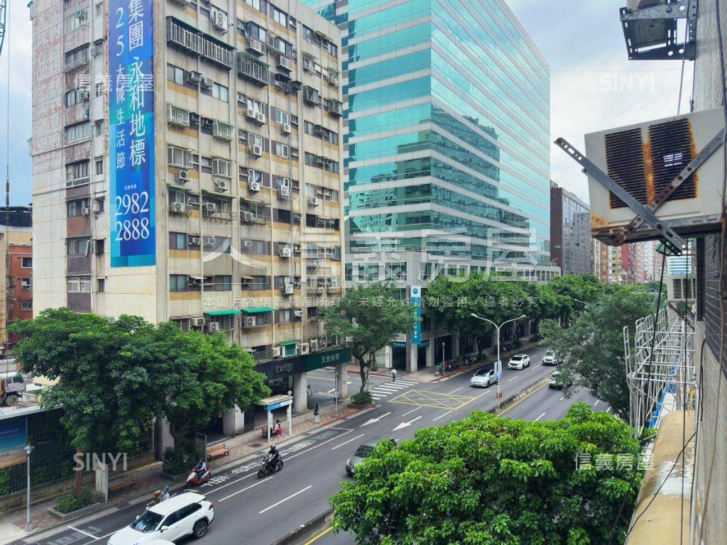 華誼信義旁收租大樓Ｂ房屋室內格局與周邊環境