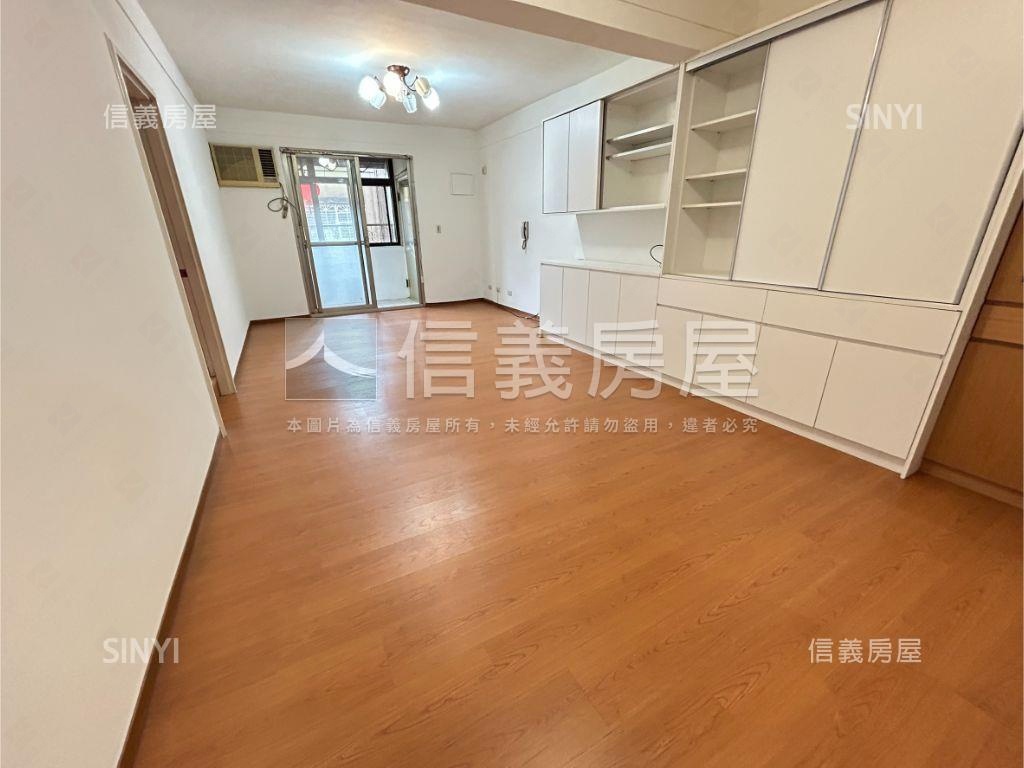 區公所捷運美宅房屋室內格局與周邊環境