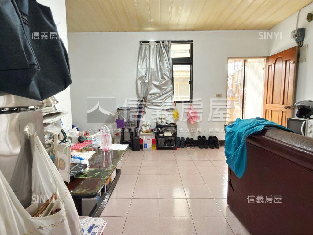 自強公園森呼吸邊間三房房屋室內格局與周邊環境