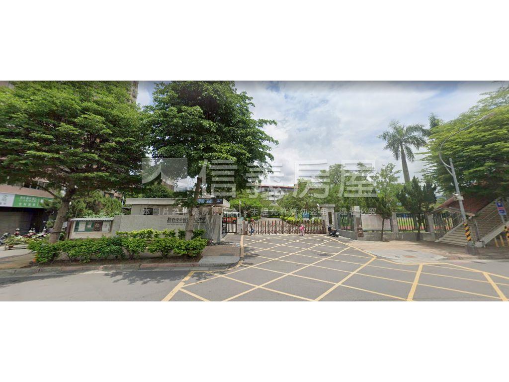 自強公園森呼吸邊間三房房屋室內格局與周邊環境