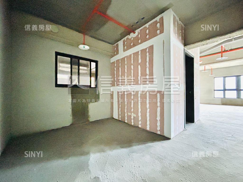 雙湖匯後棟高樓豪邸房屋室內格局與周邊環境