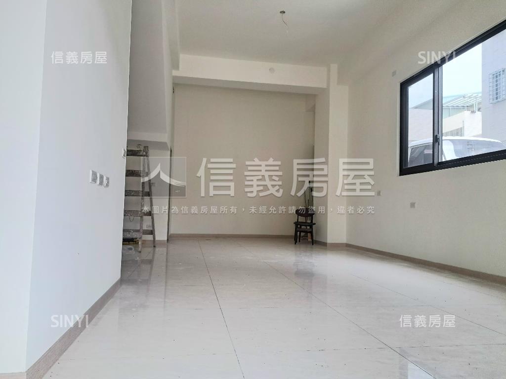 全新霸氣麗馳角間電梯店墅房屋室內格局與周邊環境