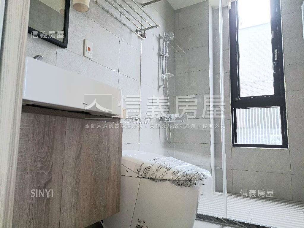 全新霸氣麗馳角間電梯店墅房屋室內格局與周邊環境