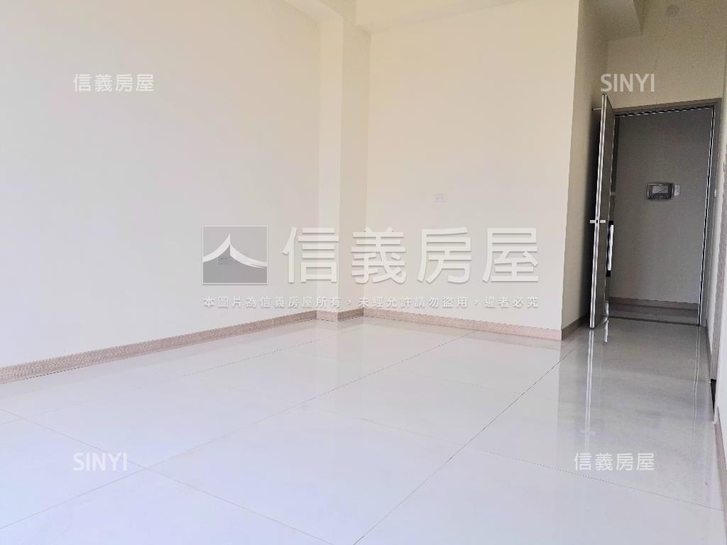 全新霸氣麗馳角間電梯店墅房屋室內格局與周邊環境