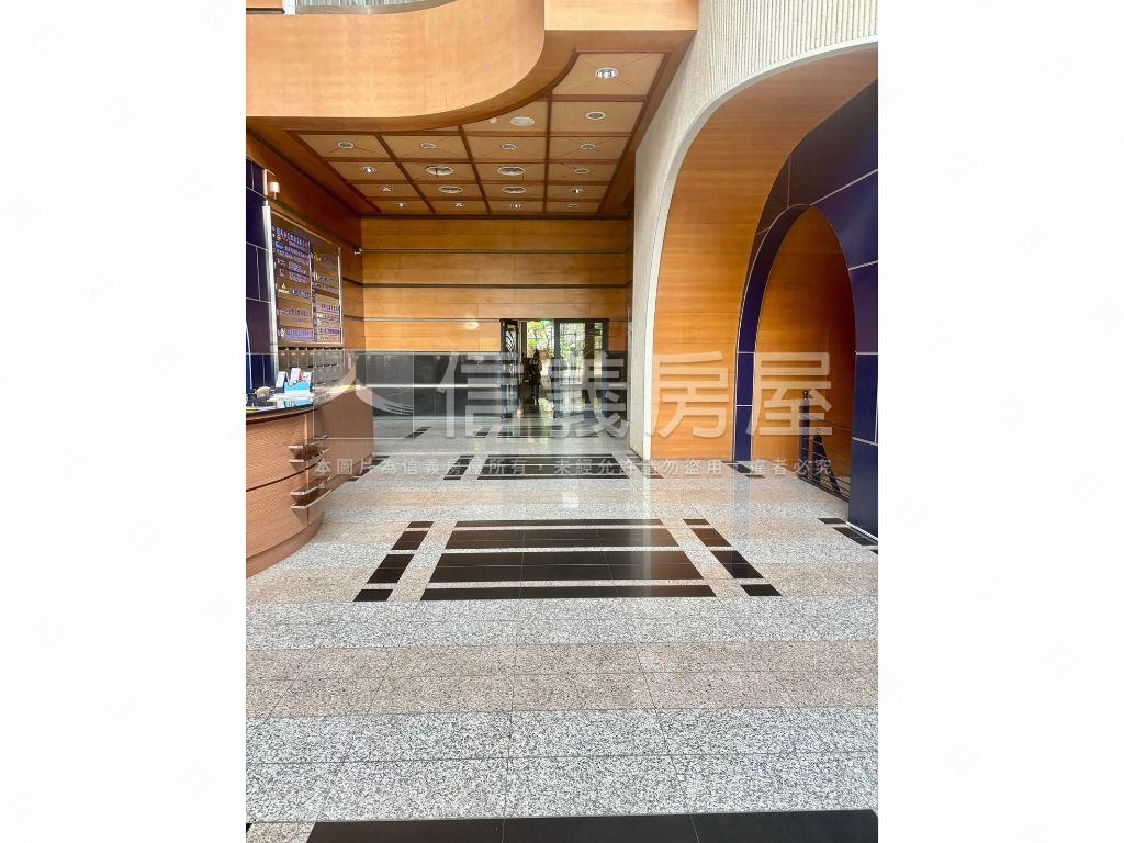 新世紀內科精華辦公房屋室內格局與周邊環境