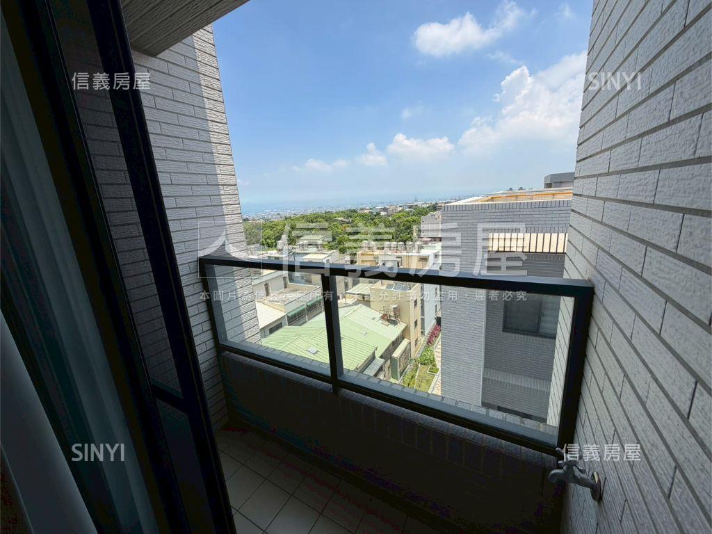 豪邸心賞精美附車位房屋室內格局與周邊環境