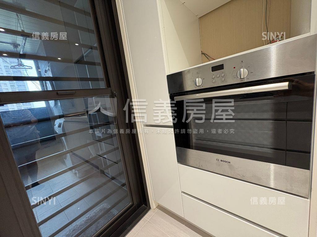 璞淘元精緻裝潢三房車位房屋室內格局與周邊環境