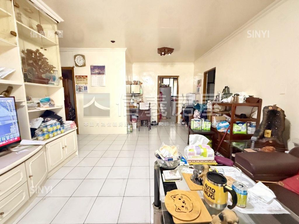 民有街★方正大空間房屋室內格局與周邊環境