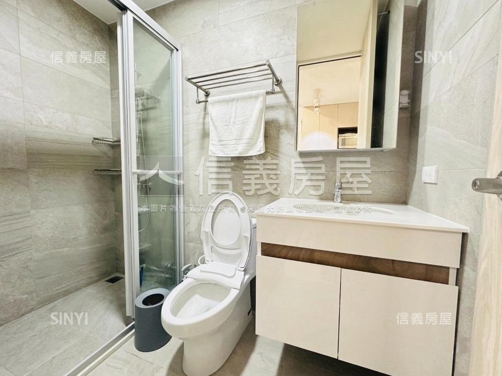 亞昕向陽帝王樓層景觀三房房屋室內格局與周邊環境