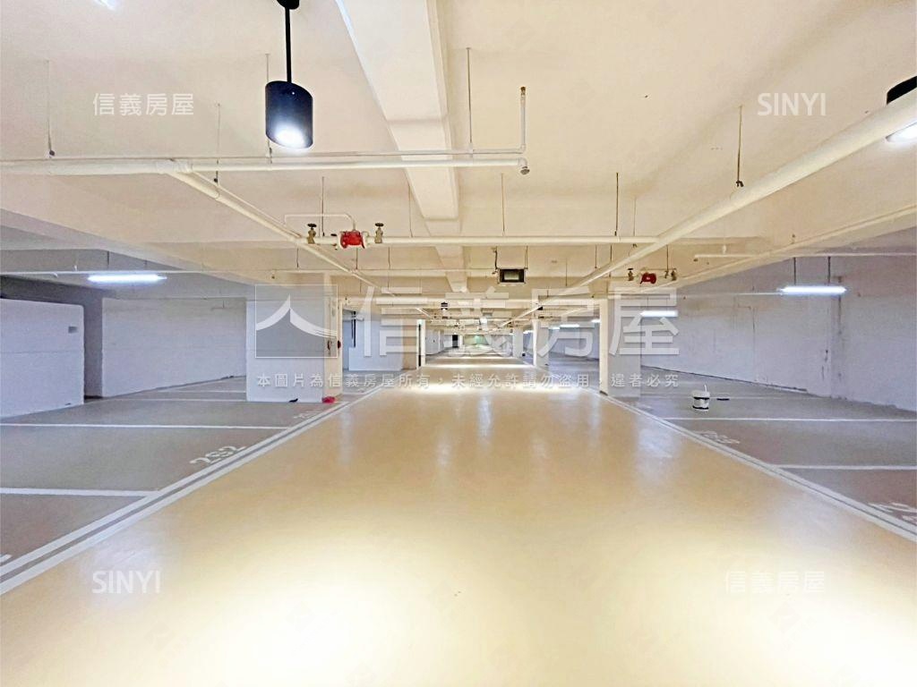 Ａ７捷市達採光２房車位房屋室內格局與周邊環境