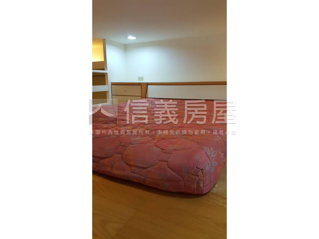 漂亮京王美麗好屋房屋室內格局與周邊環境