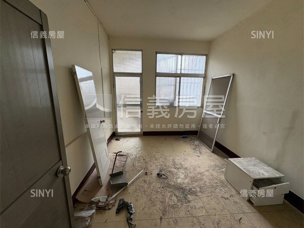 近大埔路整理透天房屋室內格局與周邊環境