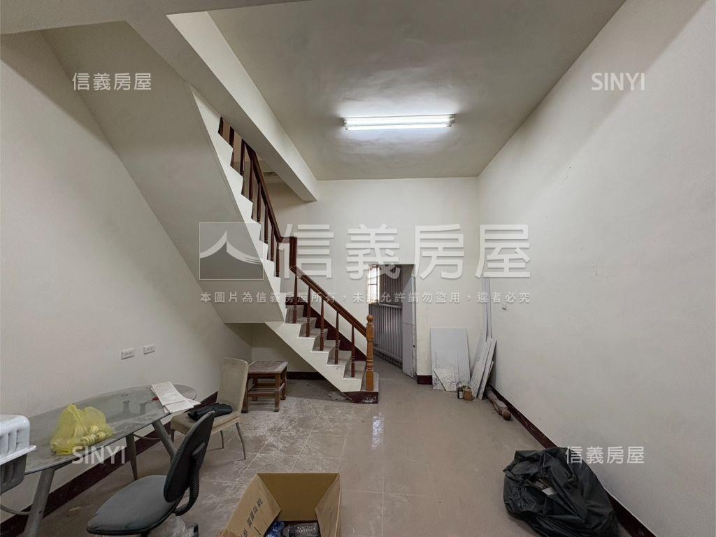 近大埔路整理透天房屋室內格局與周邊環境