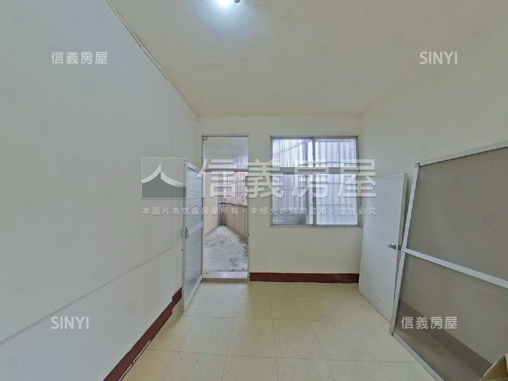 急！近大埔路整理透天房屋室內格局與周邊環境