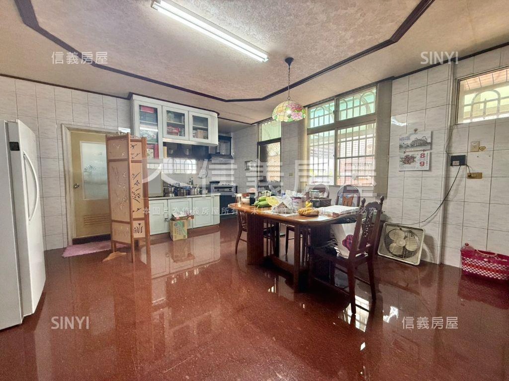 仁德大地坪豪墅房屋室內格局與周邊環境