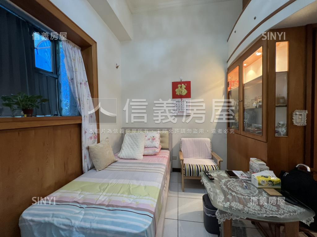 溫莎小築♜美妝低總套房房屋室內格局與周邊環境