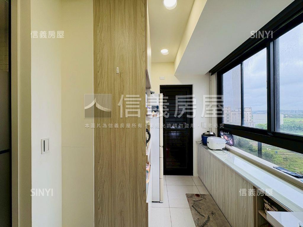 鑫輝｜實心甜裝潢溫馨宅房屋室內格局與周邊環境