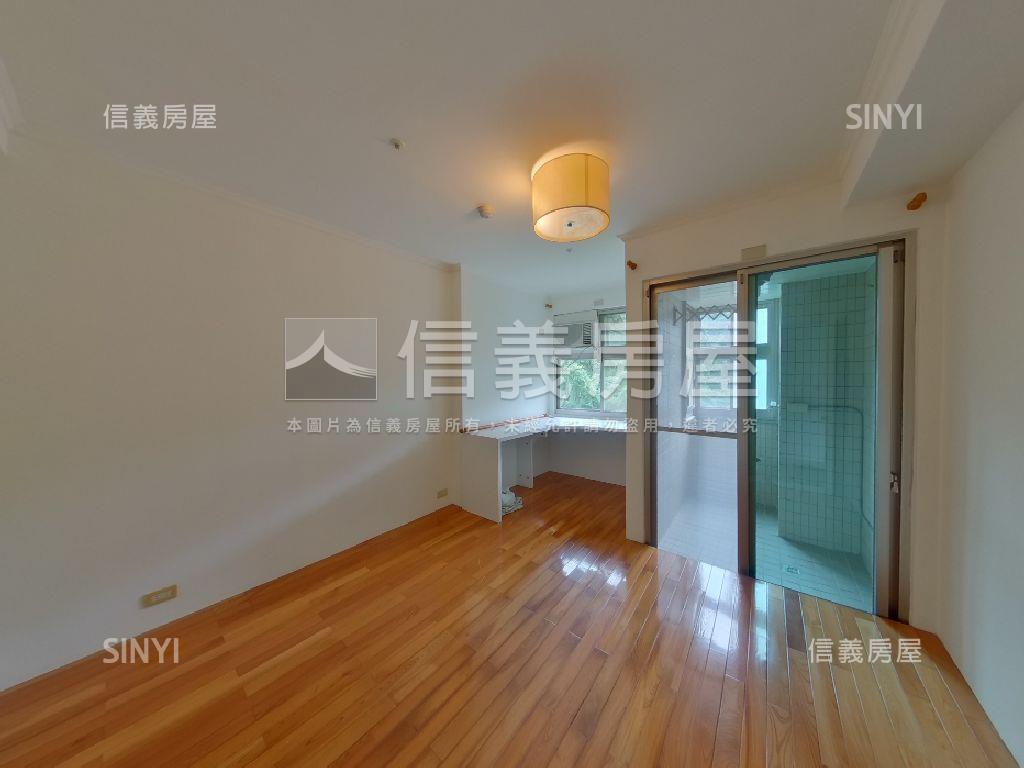 內湖捷運昇陽綠景三房車位房屋室內格局與周邊環境