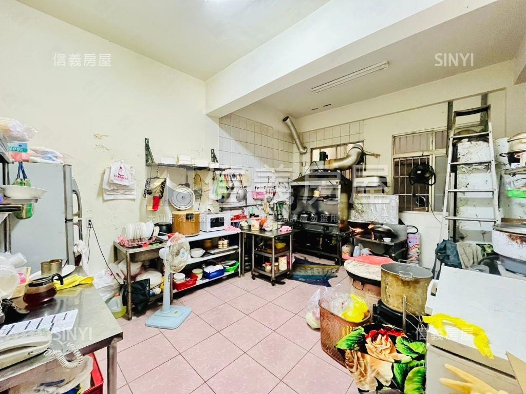 正遠東街☆金店面房屋室內格局與周邊環境