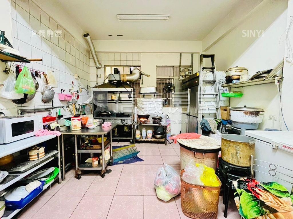 正遠東街☆金店面房屋室內格局與周邊環境