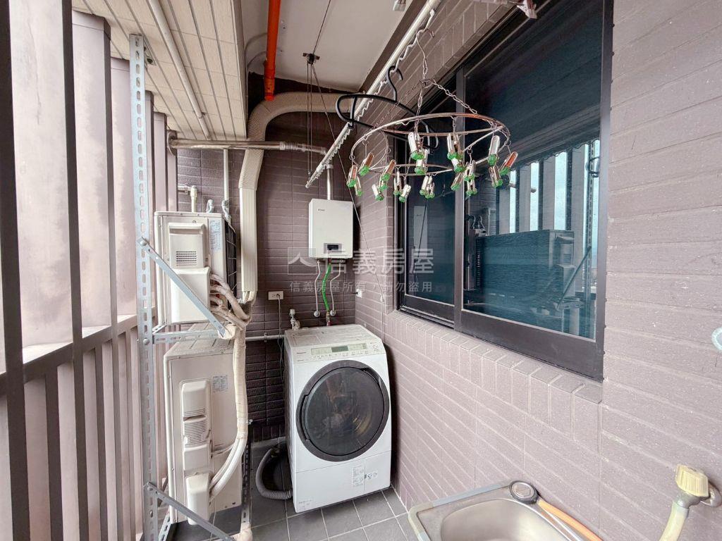 冠東城。質感北歐暖木風房屋室內格局與周邊環境